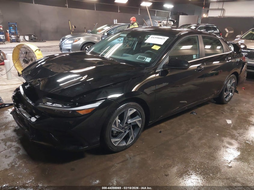 2025 Hyundai Elantra Sel Convenience