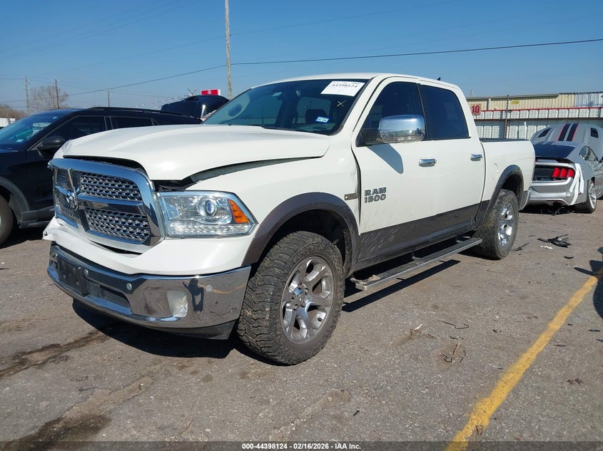 2017 Ram 1500 Laramie 4X4 5'7 Box