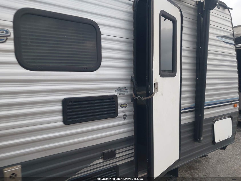 2018 KEYSTONE RV SPRINGDALE auction photo 6
