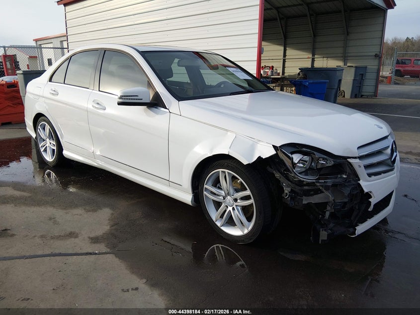 2013 Mercedes-Benz C 250 Sport