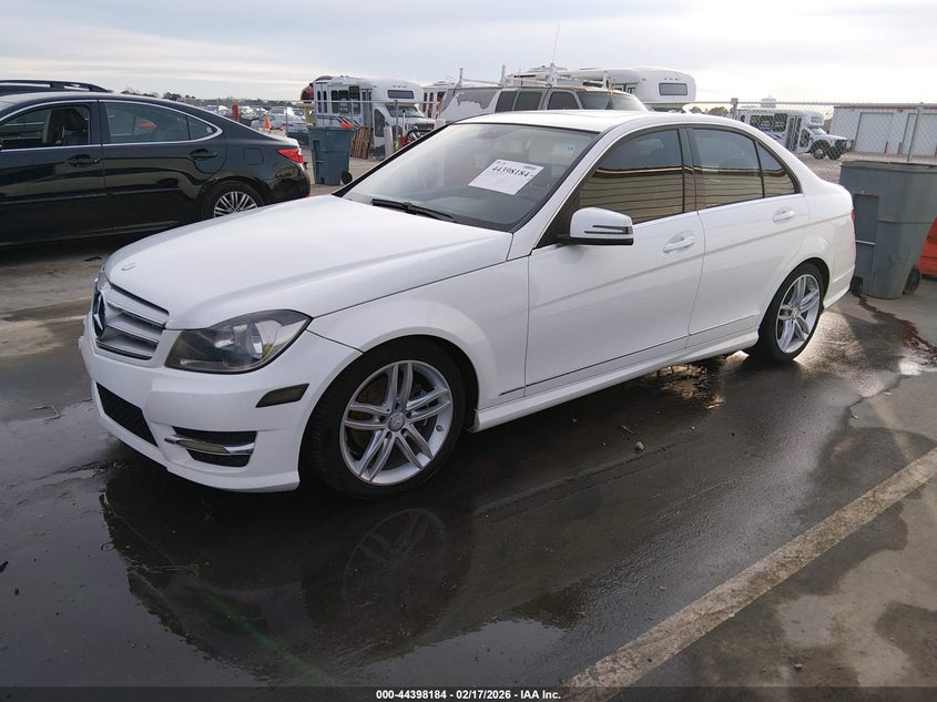 2013 Mercedes-Benz C 250 Sport