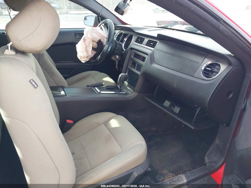 2014 Ford Mustang V6