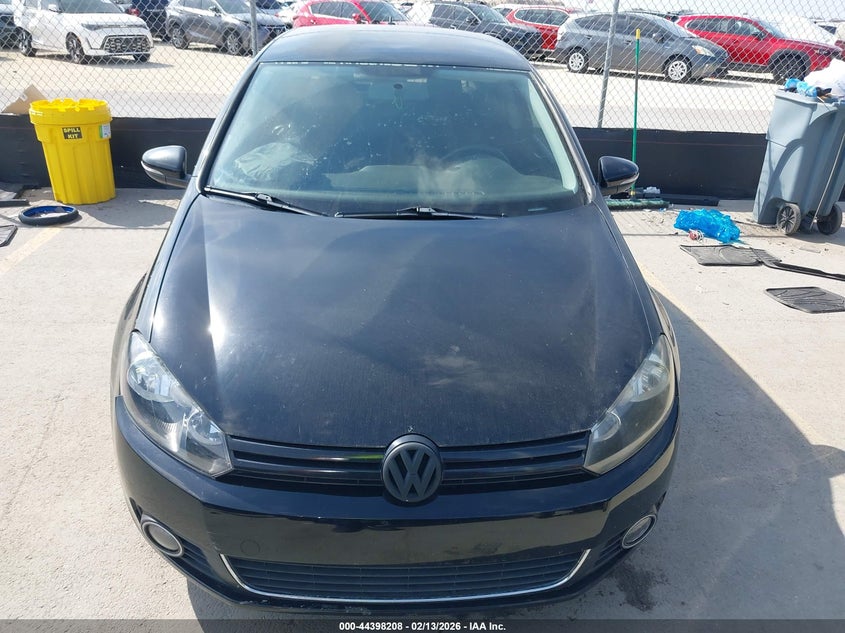 2013 Volkswagen Golf 2.0L Tdi 2-Door VIN: WVWBM7AJ8DW020111 Lot: 44398208