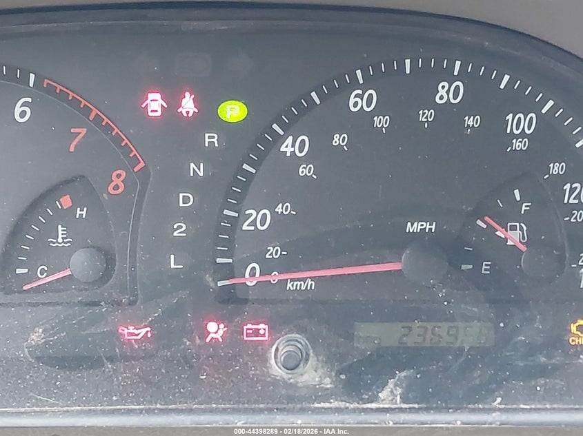 2004 Toyota Camry Le VIN: JTDBE32KX40273463 Lot: 44398289