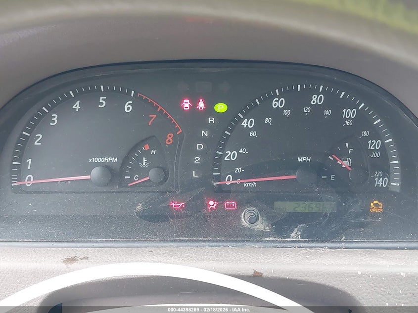 2004 Toyota Camry Le VIN: JTDBE32KX40273463 Lot: 44398289