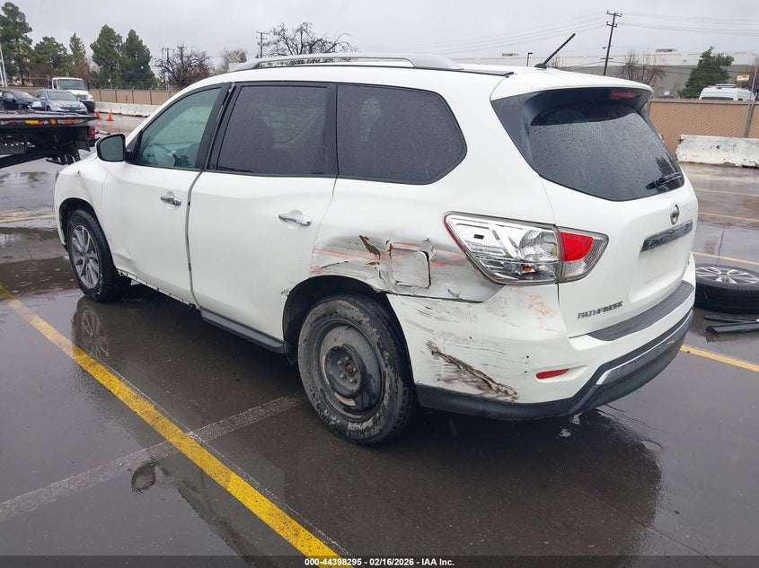 2016 Nissan Pathfinder S