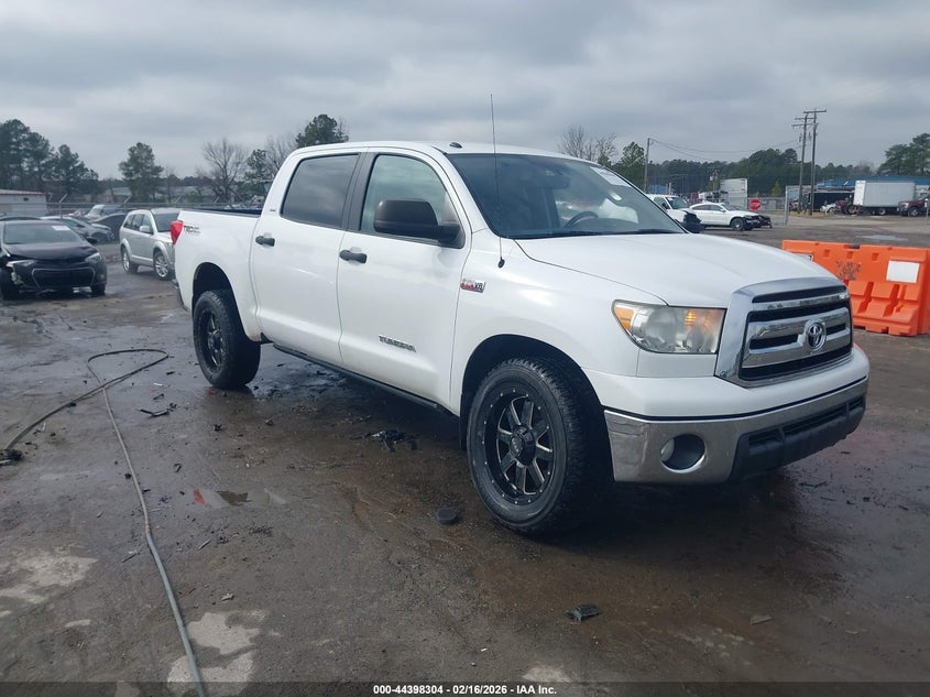2013 Toyota Tundra Grade 5.7L V8