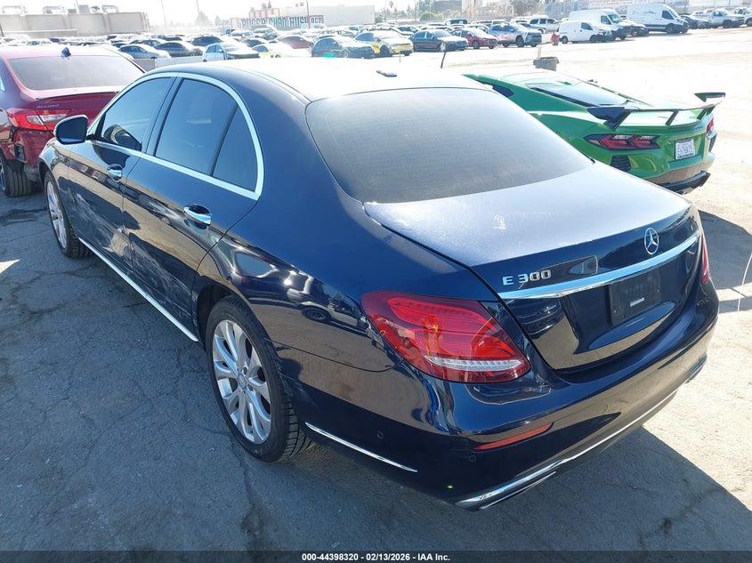 2017 Mercedes-Benz E 300