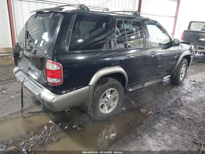 1999 Nissan Pathfinder Le/Se/Xe