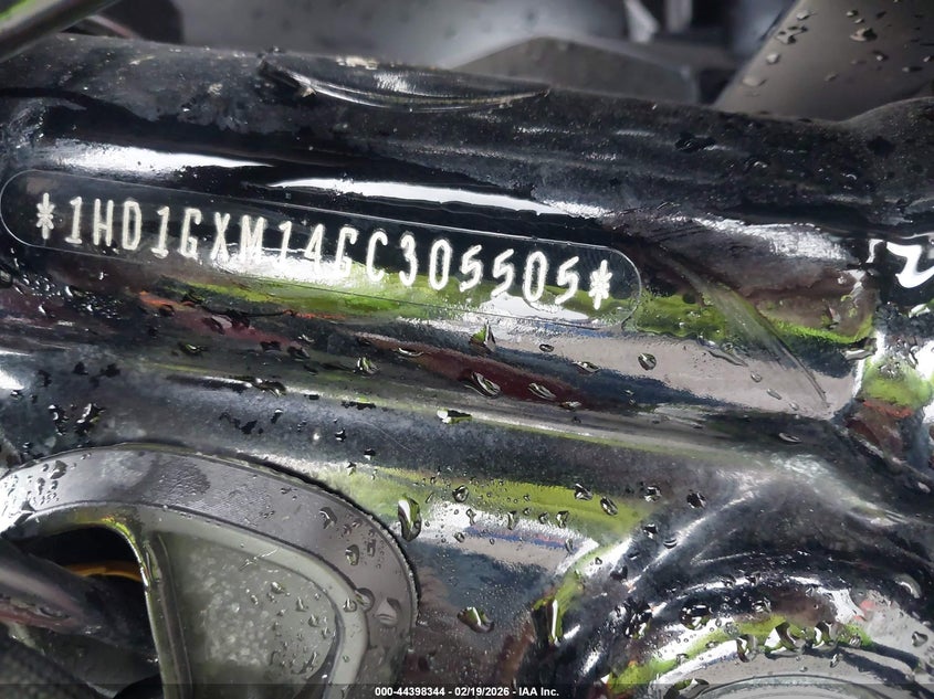 2016 Harley-Davidson Fxdb Dyna Street Bob VIN: 1HD1GXM14GC305505 Lot: 44398344