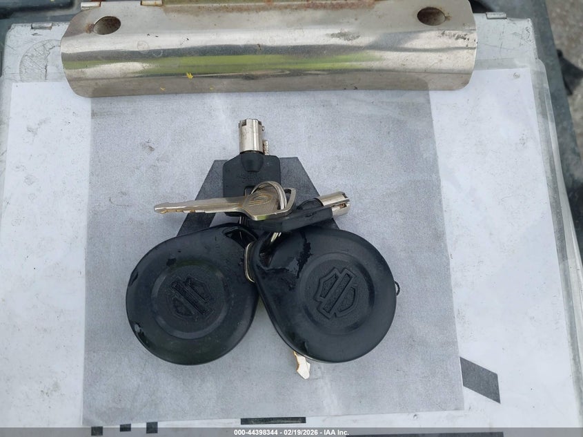 2016 Harley-Davidson Fxdb Dyna Street Bob VIN: 1HD1GXM14GC305505 Lot: 44398344