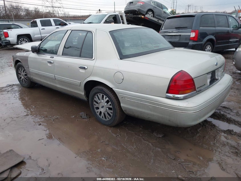 2003 Ford Crown Victoria Lx
