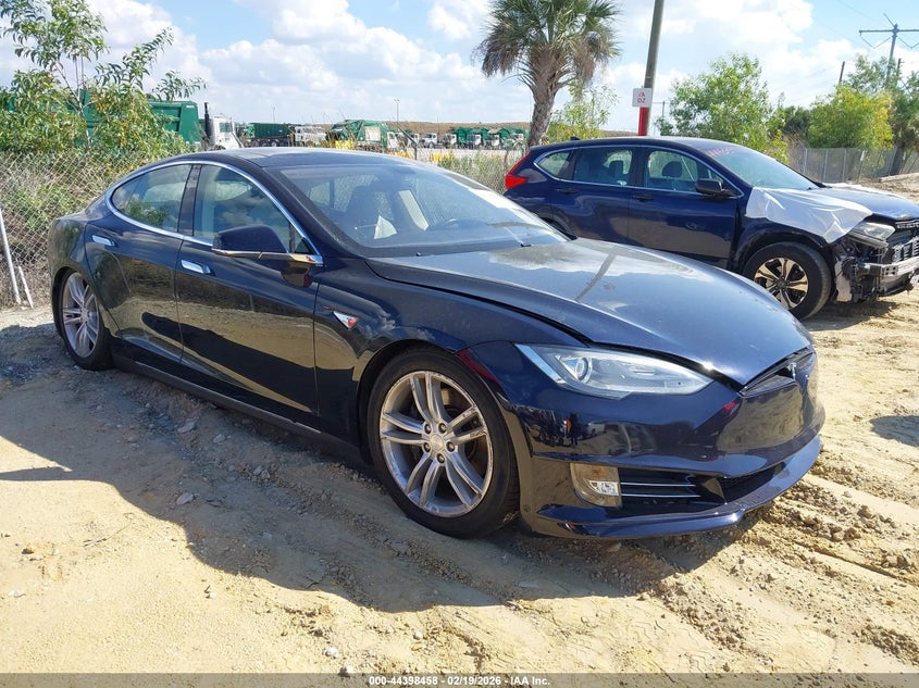 2013 Tesla Model S