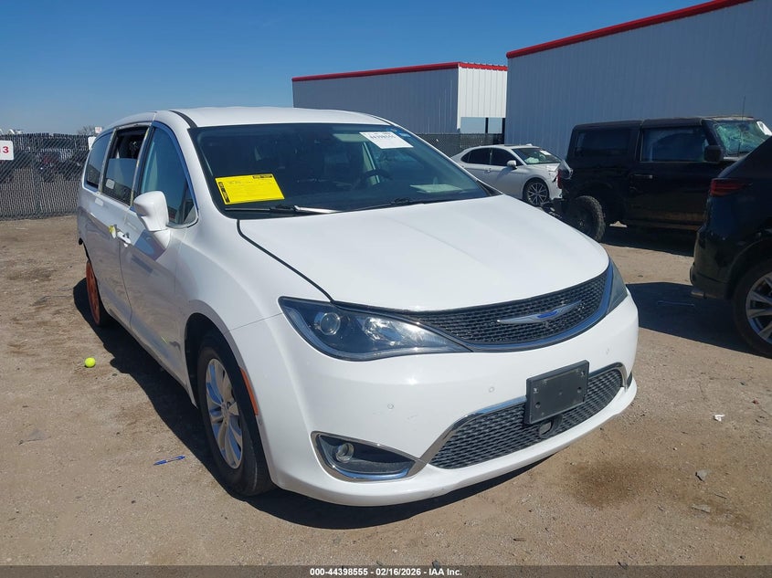 2019 Chrysler Pacifica Touring Plus