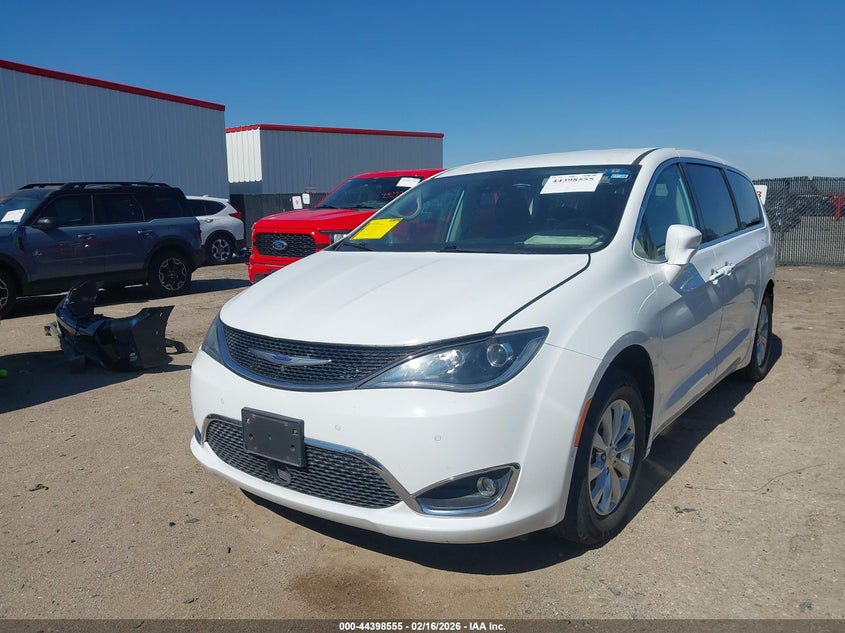 2019 Chrysler Pacifica Touring Plus