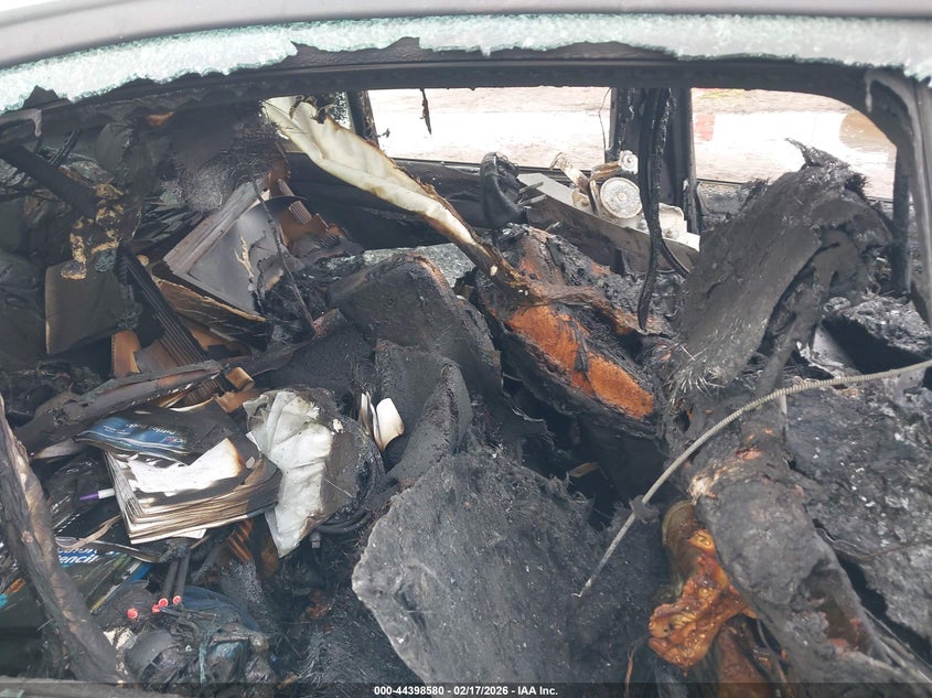 2013 Mercedes-Benz C 250 Sport VIN: WDDGF4HBXDR271147 Lot: 44398580