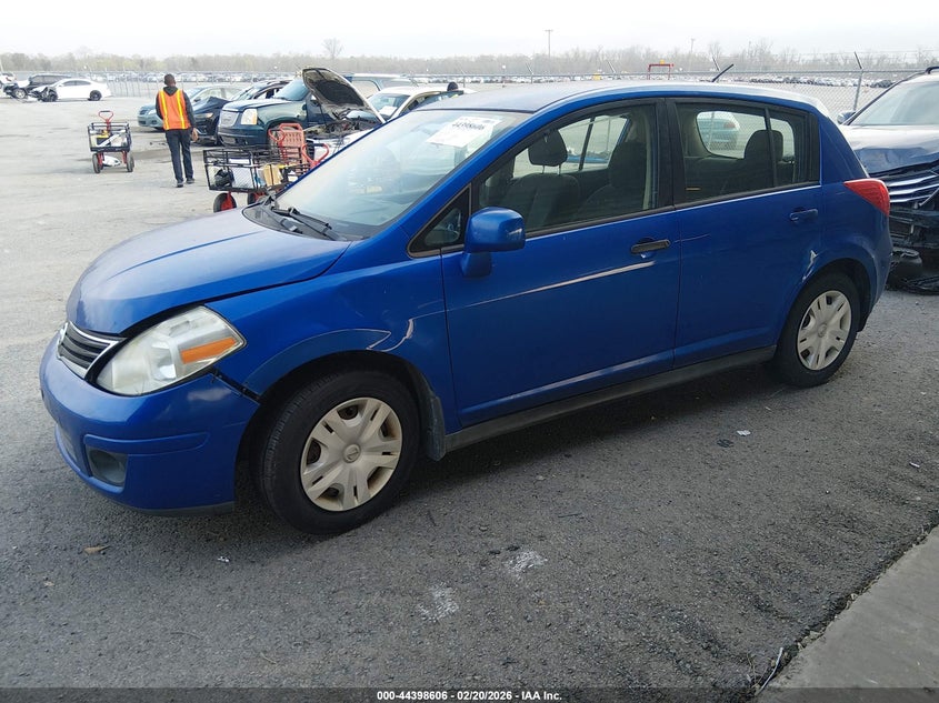 2011 Nissan Versa 1.8S