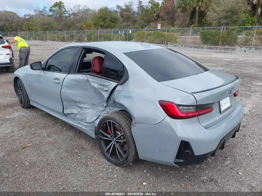 Vin: 3mw39ff04r8e53776, lot: 44895204, bmw 330e 20243