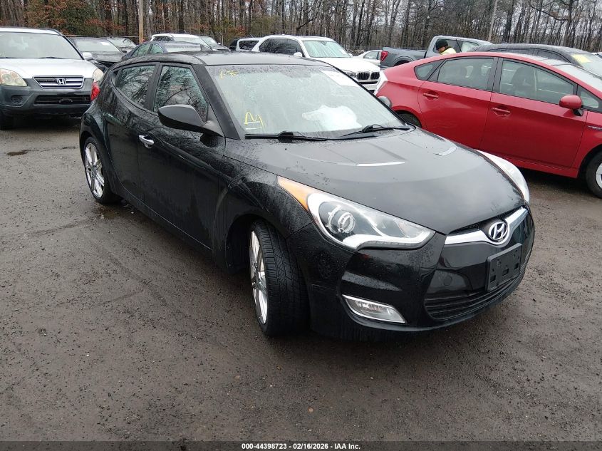 2014 Hyundai Veloster Re:flex W/Red