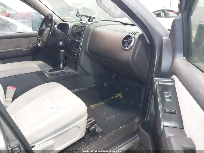 2008 Ford Explorer Xlt