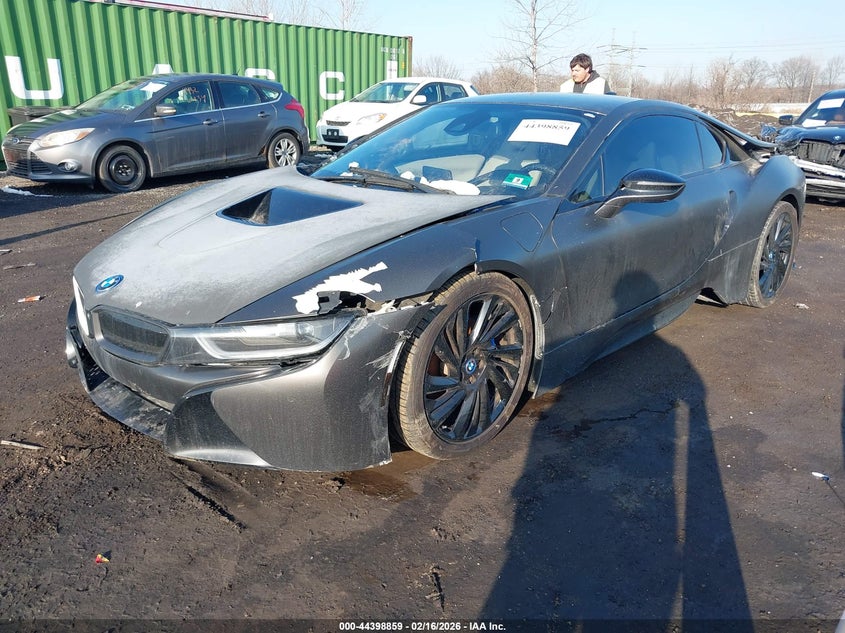 Vin: wby2z2c56fv392364, lot: 44895426, bmw i8 20152