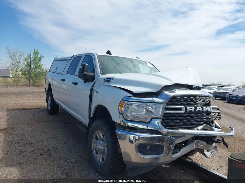 Vin: 3c6ur5hj1pg589090, lot: 44895564, ram 2500 tradesman  4x4 8' box 2023 img_1
