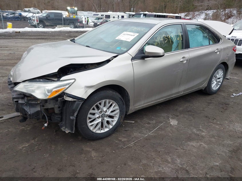 2016 Toyota Camry Le