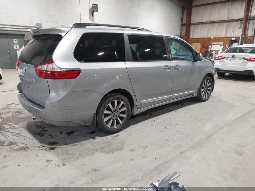 2018 Toyota Sienna Xle Premium 7 Passenger