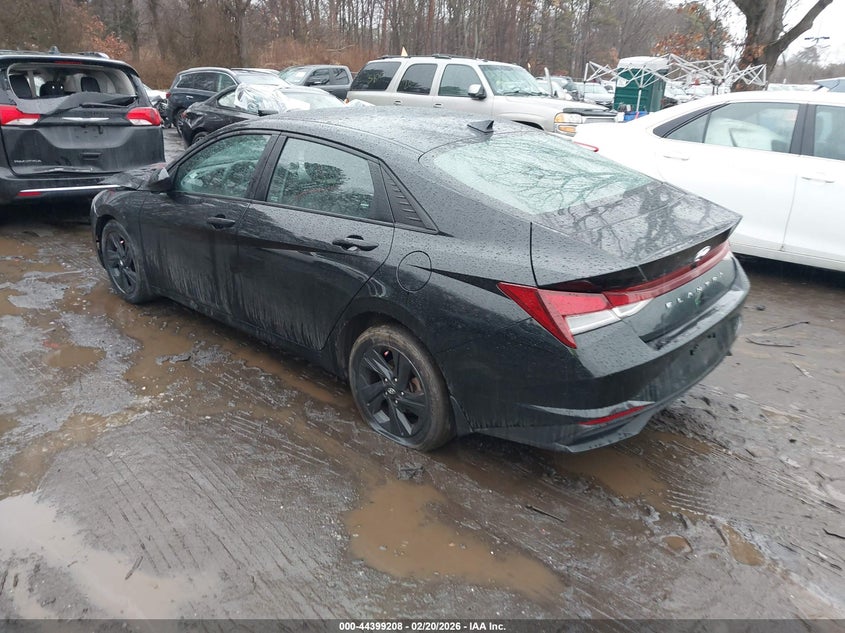 2022 Hyundai Elantra Sel