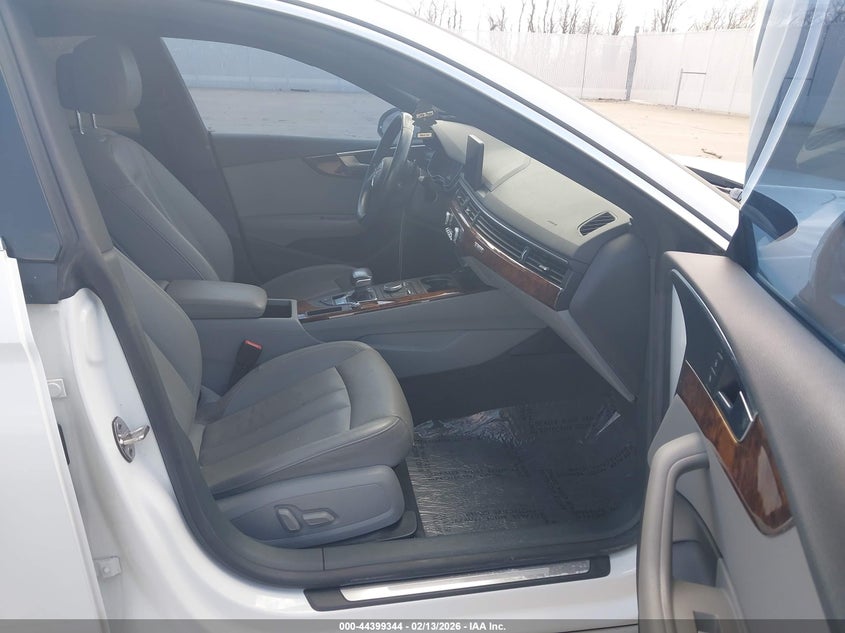 2019 AUDI A5 auction photo 5
