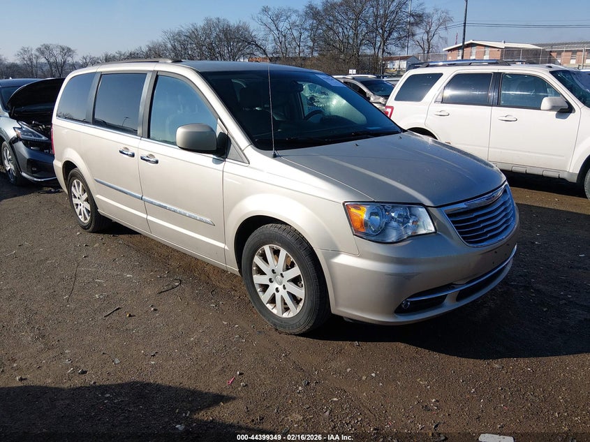 2015 Chrysler Town & Country Touring
