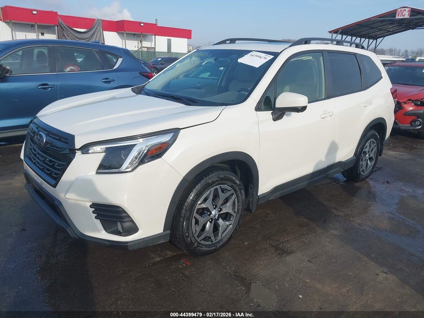 2022 Subaru Forester Premium