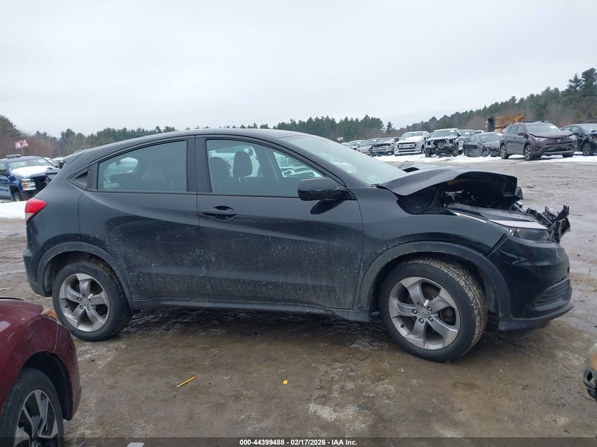 2022 Honda Hr-V Awd Lx VIN: 3CZRU6H37NM736574 Lot: 44399488
