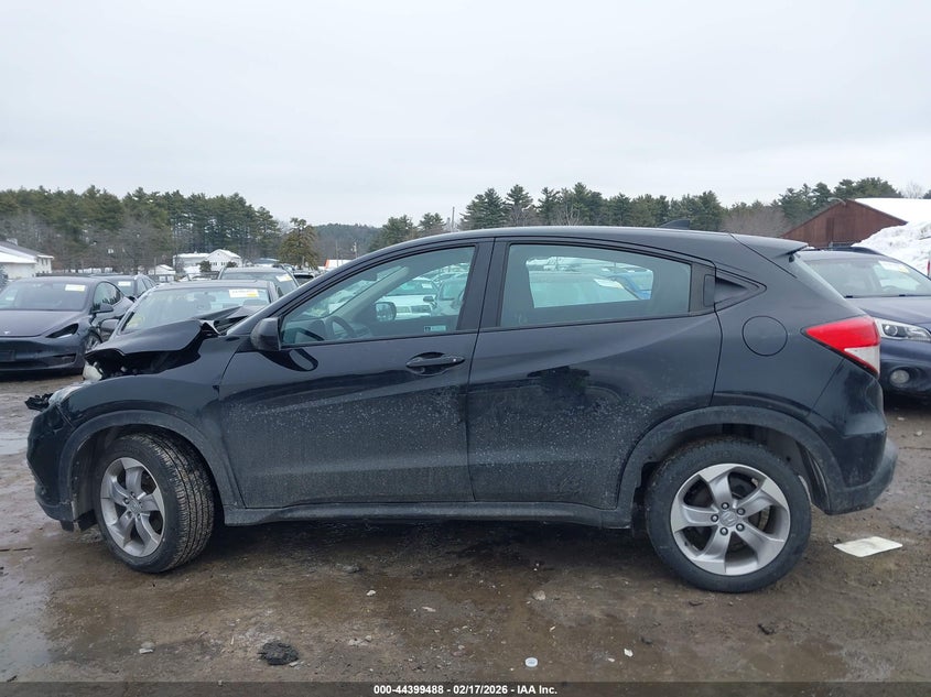 2022 Honda Hr-V Awd Lx VIN: 3CZRU6H37NM736574 Lot: 44399488