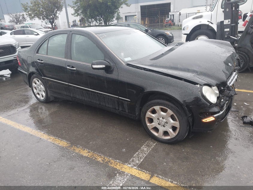 2005 Mercedes-Benz C 320 Luxury 4Matic