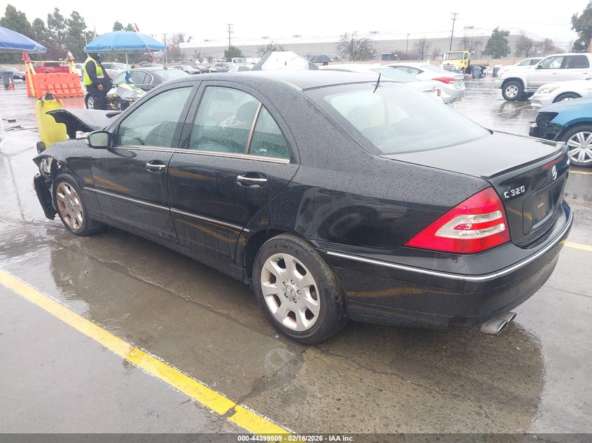 2005 Mercedes-Benz C 320 Luxury 4Matic