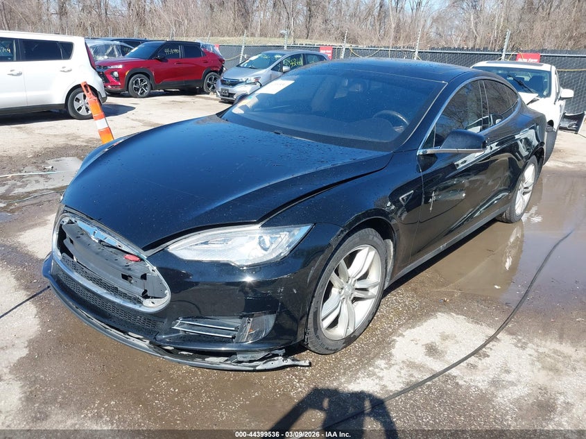 2013 Tesla Model S