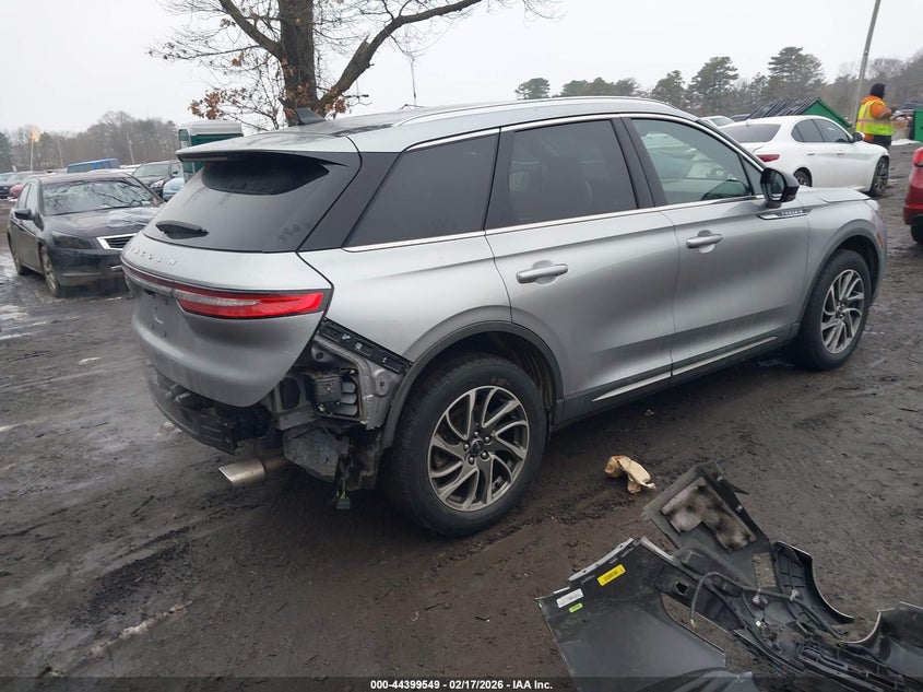 2022 Lincoln Corsair Standard