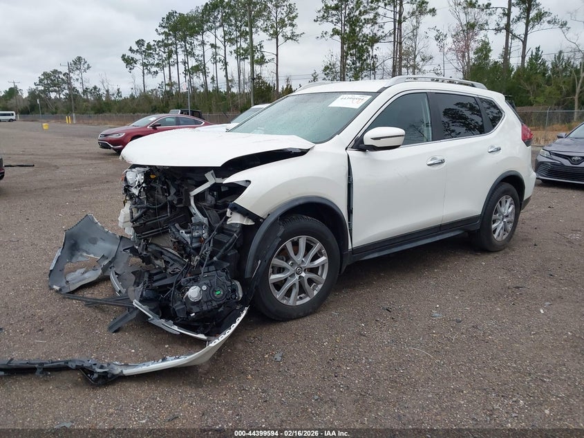 2018 Nissan Rogue Sv