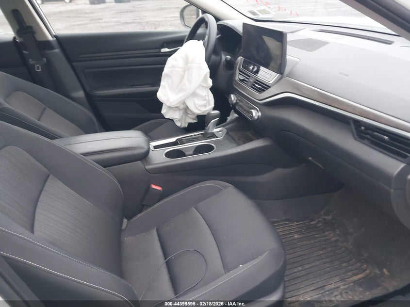 2025 Nissan Altima Sv Fwd