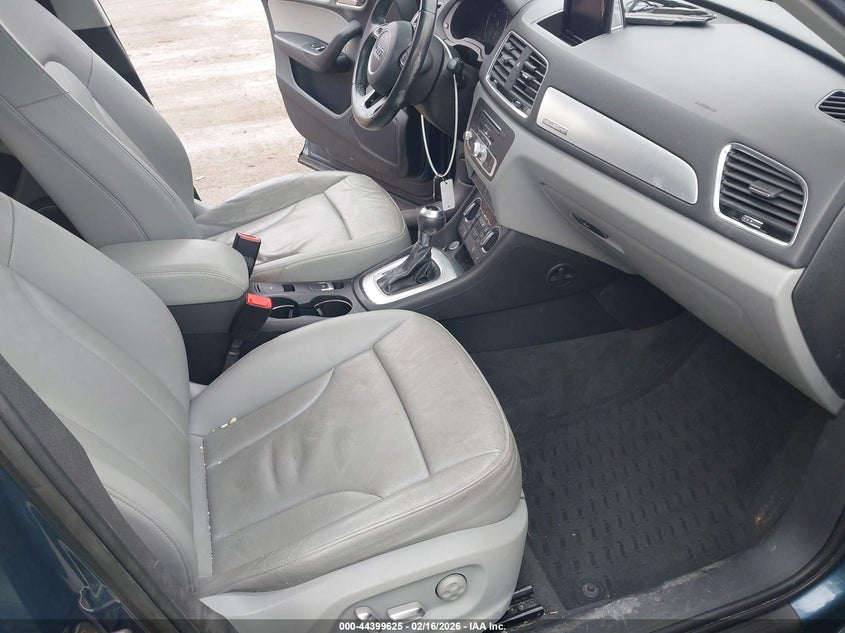 2016 Audi Q3 2.0T Premium Plus