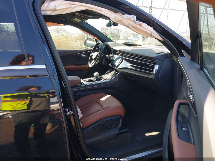 2021 Audi Q7 Premium 45 Tfsi Quattro Tiptronic