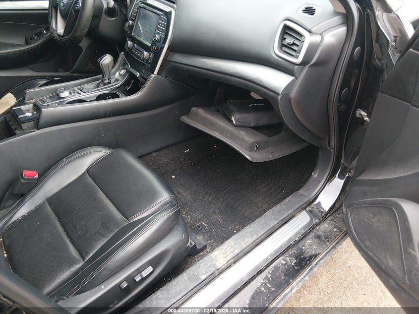 2017 Nissan Maxima 3.5 Platinum/3.5 S/3.5 Sl/3.5 Sr/3.5 Sv