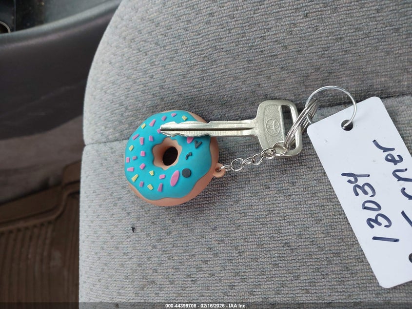 2000 Toyota Camry Le VIN: 4T1BG22K8YU646756 Lot: 44399708