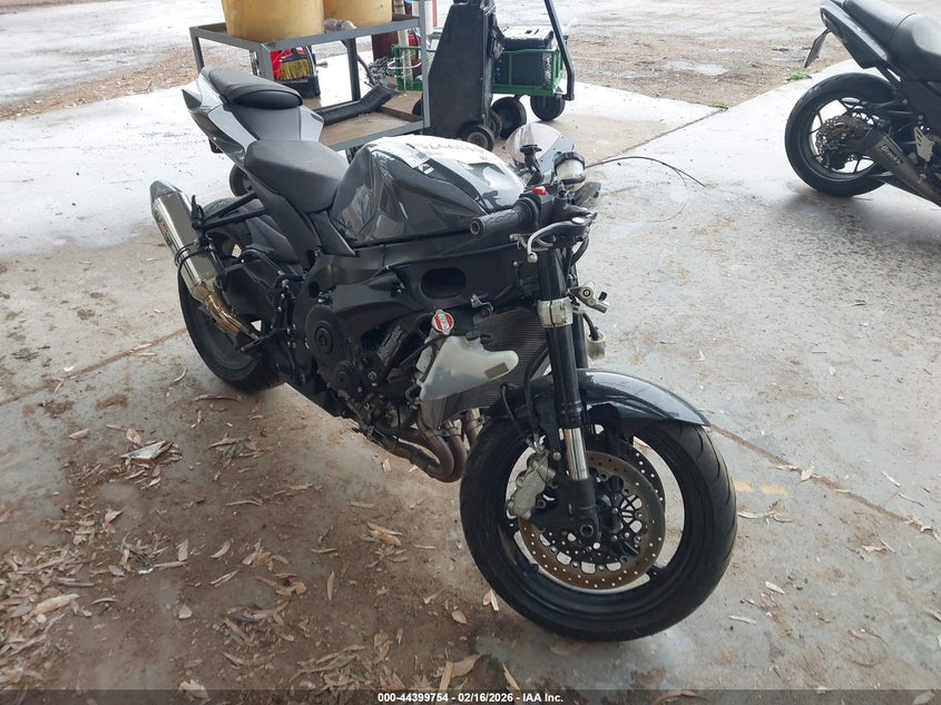 2025 Suzuki Gsx-R600