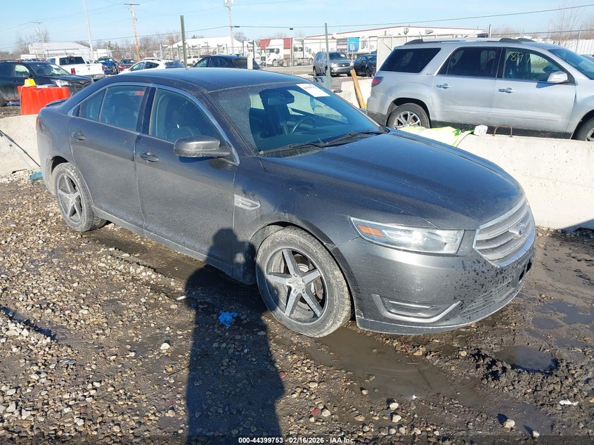 2015 Ford Taurus Sel