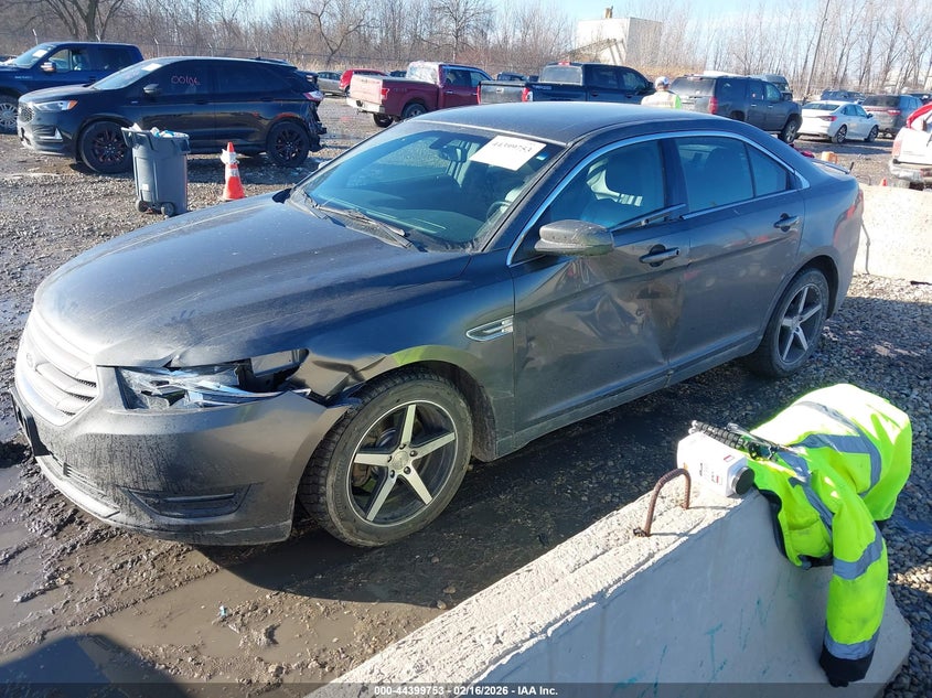2015 Ford Taurus Sel