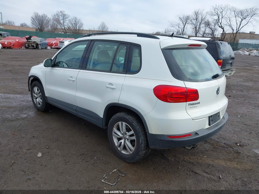 2016 Volkswagen Tiguan S