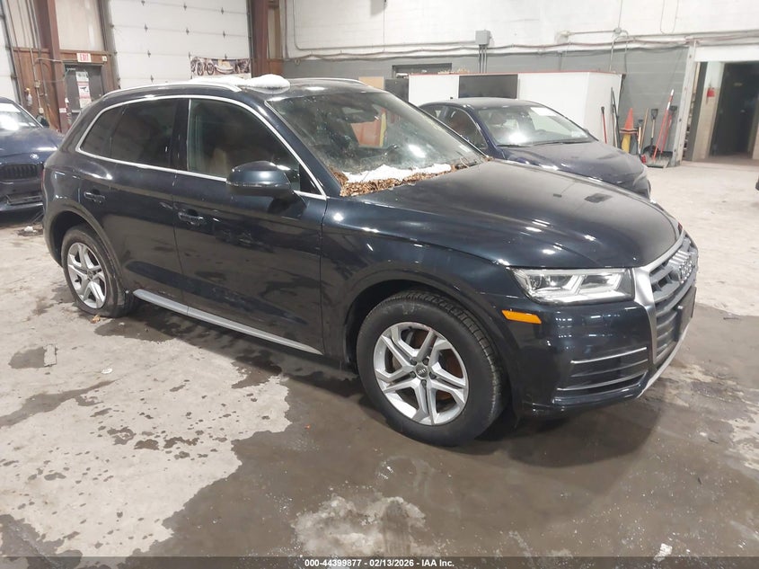 2018 Audi Q5 2.0T Premium/2.0T Tech Premium