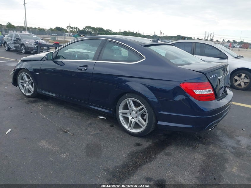 2012 Mercedes-Benz C 250